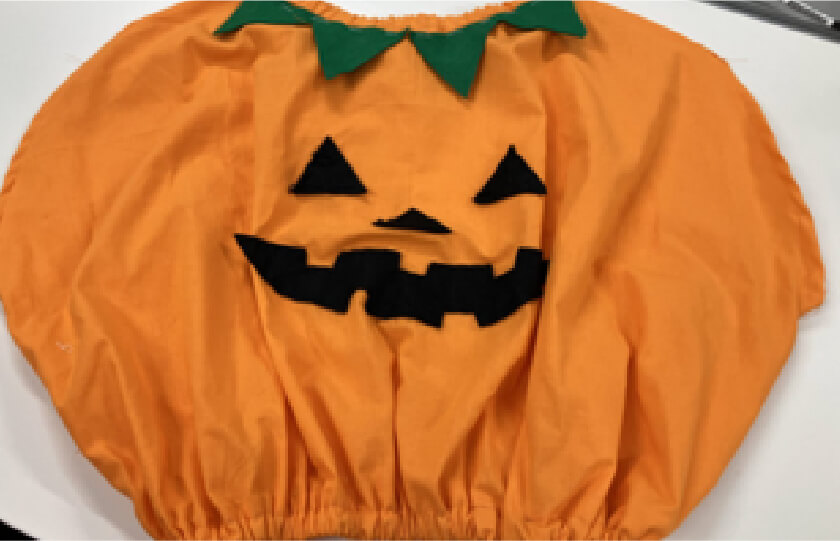 ハロウィンの衣装を手作り