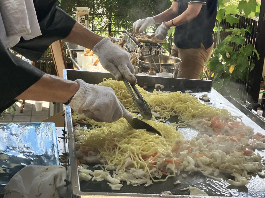 焼きそば作り