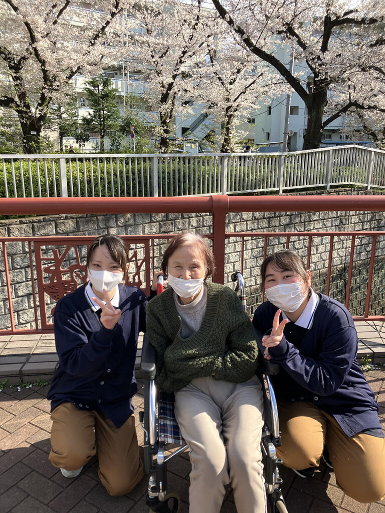 スタッフとご入居者