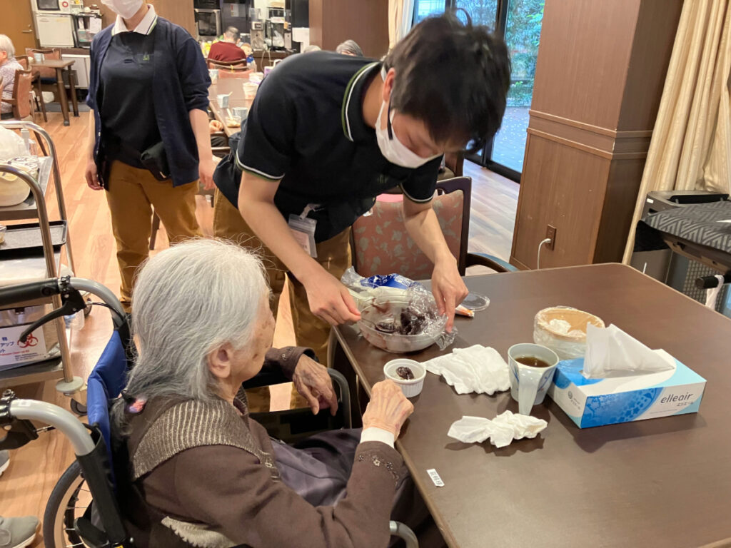 あんみつ作りの様子