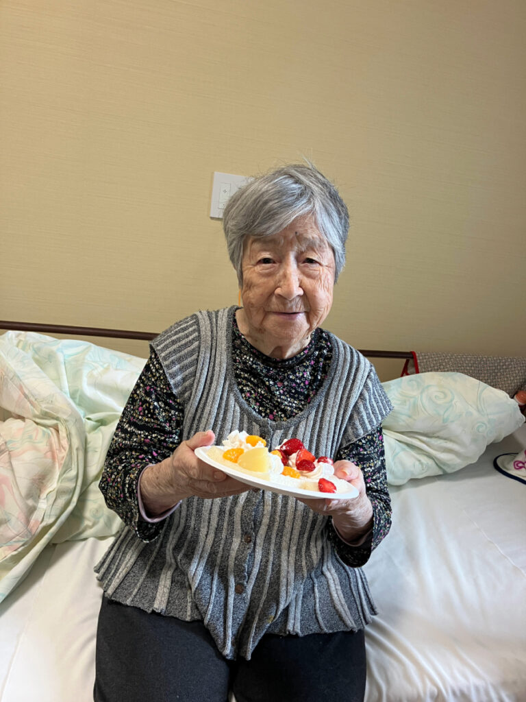 フルーツサンド完成