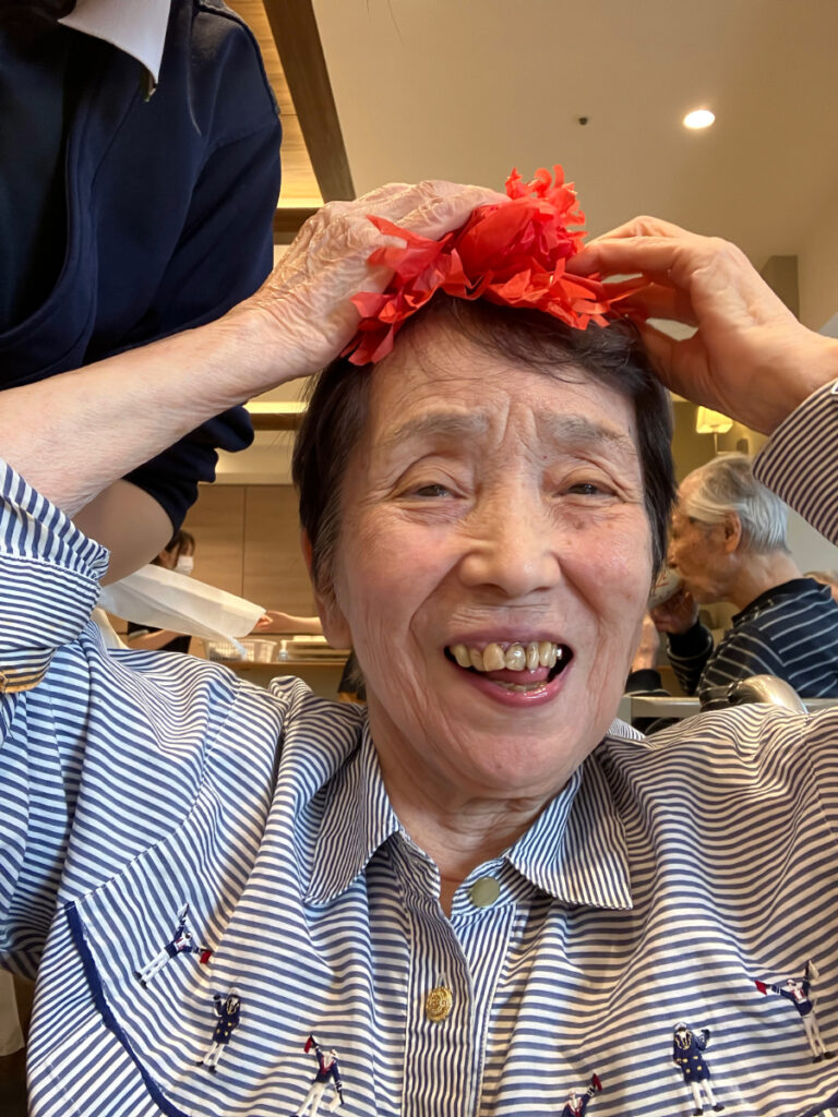 母の日レクリエーションの様子