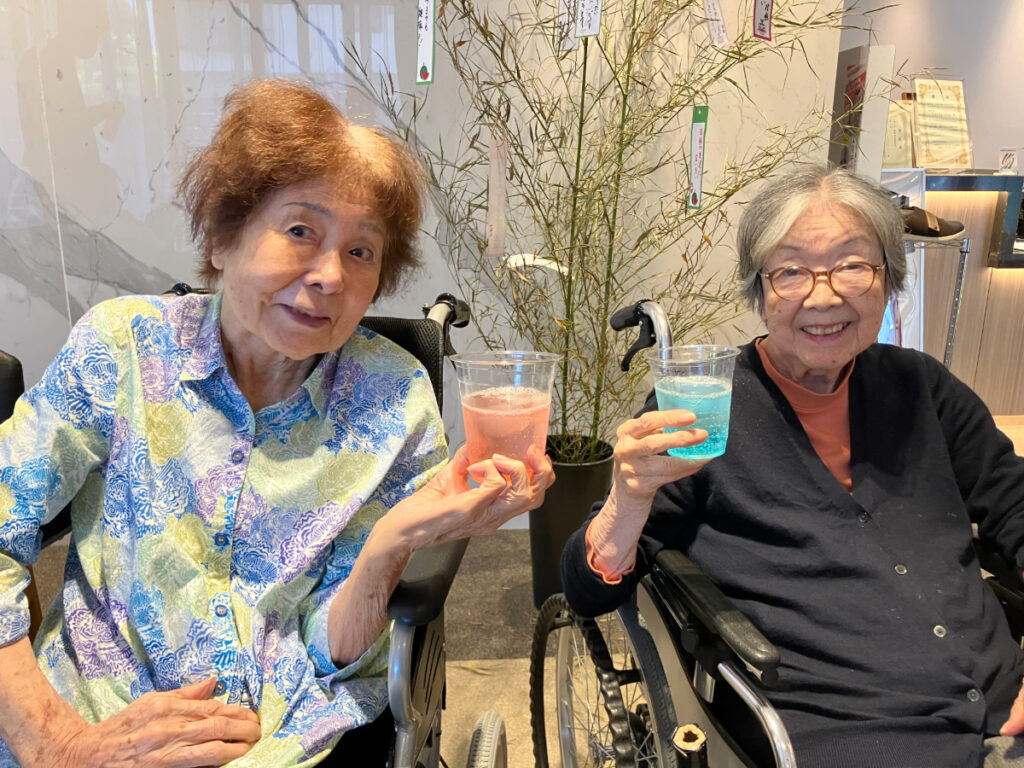 カラフルソーダで乾杯