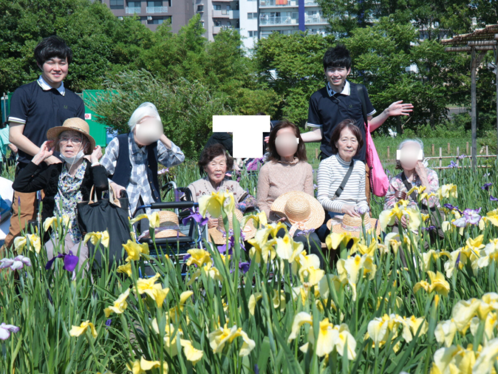 小岩菖蒲園で集合写真