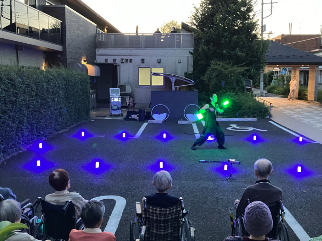 パフォーマー