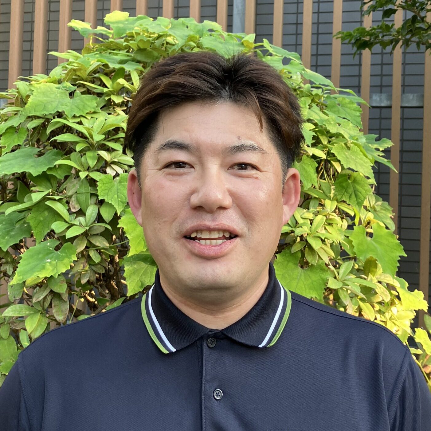 アズハイム足立六町　ホーム長　渡邊