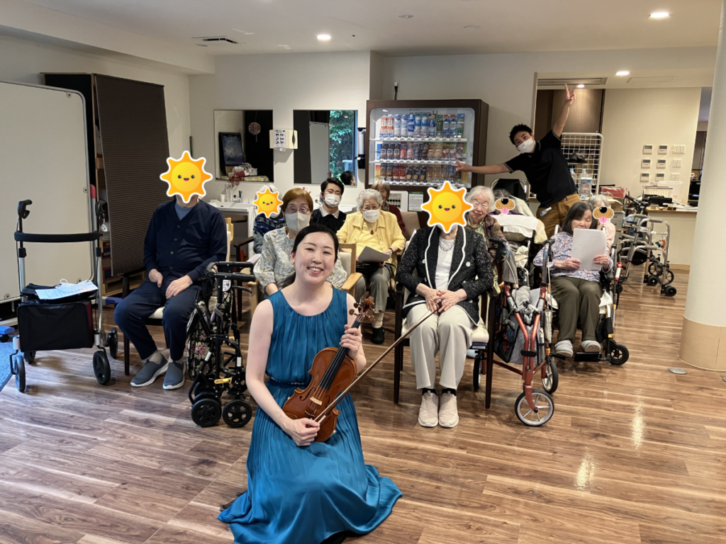 バイオリン演奏会のあと記念撮影