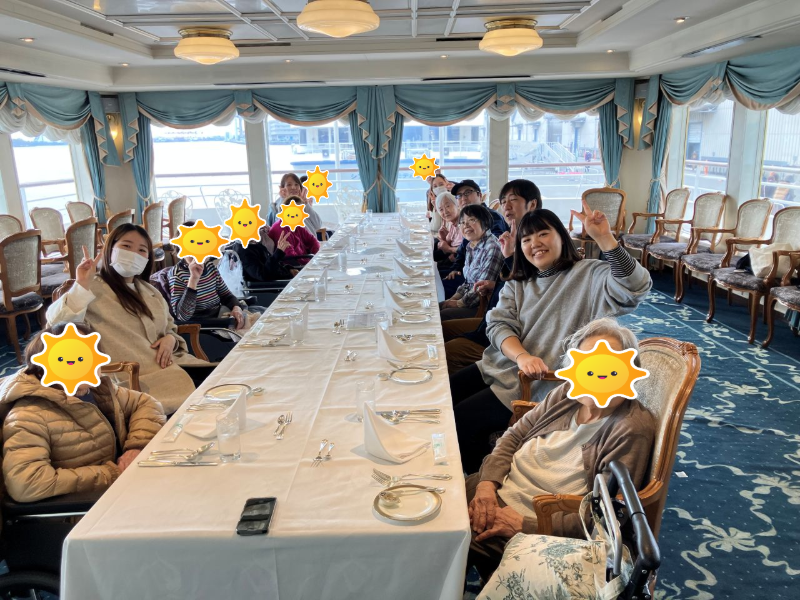 東京湾クルーズでフレンチランチ