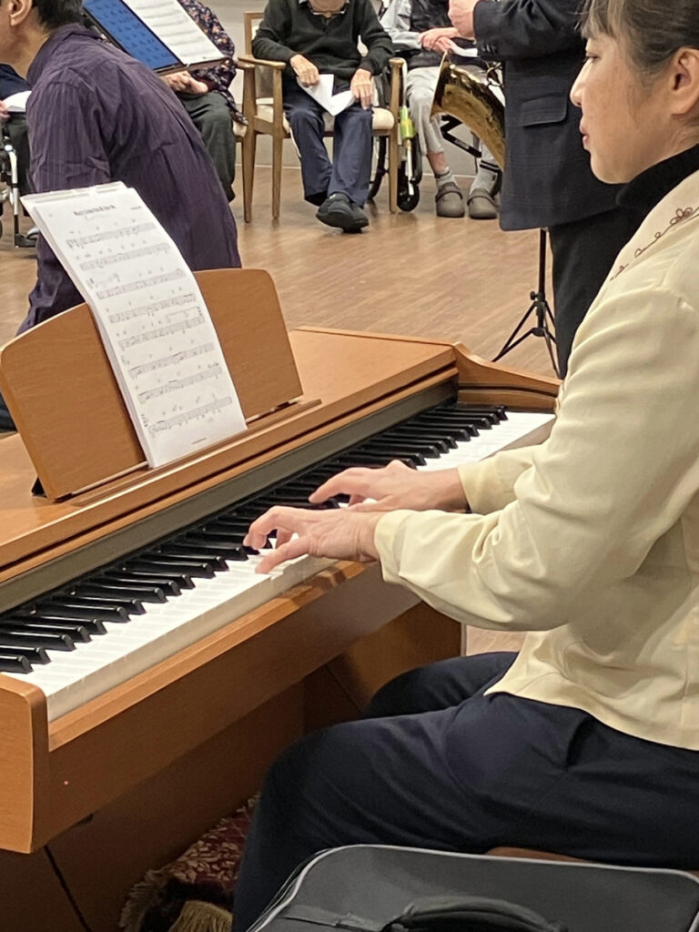 大宮バンドのピアノ奏者