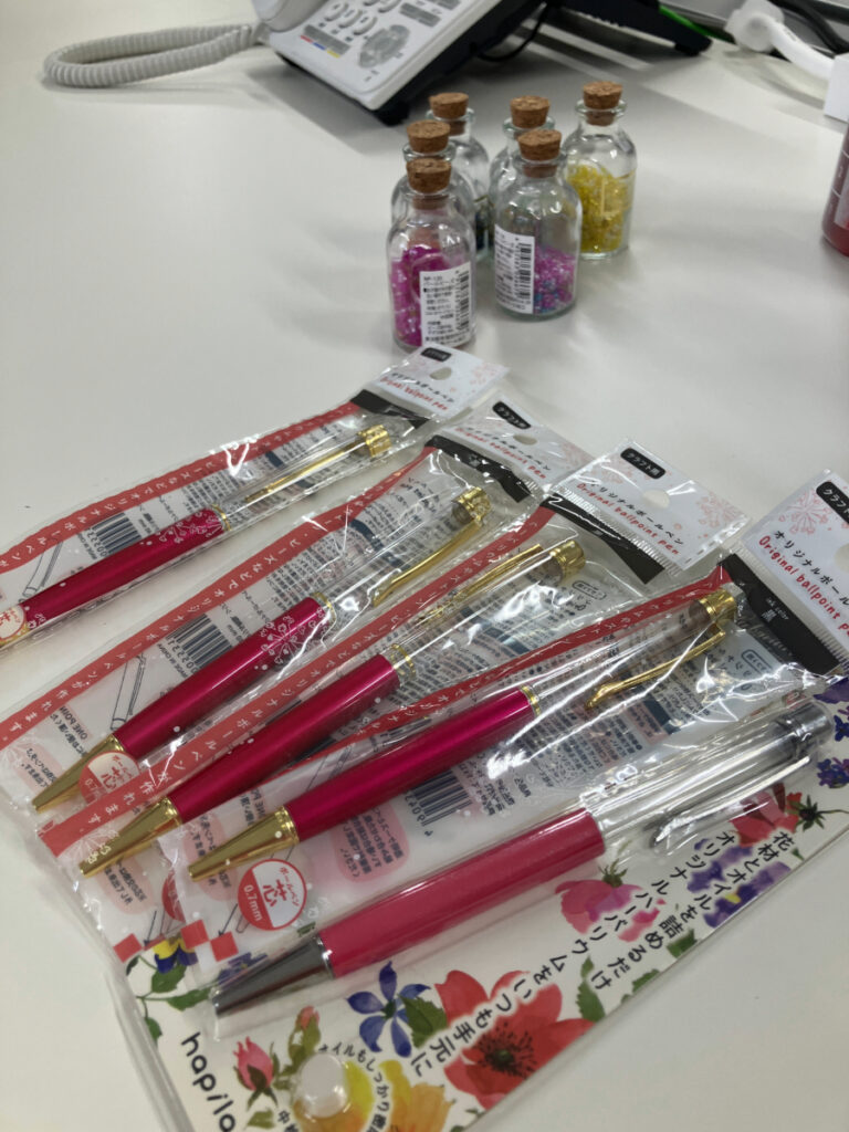 ボールペン作りレクリエーションの準備