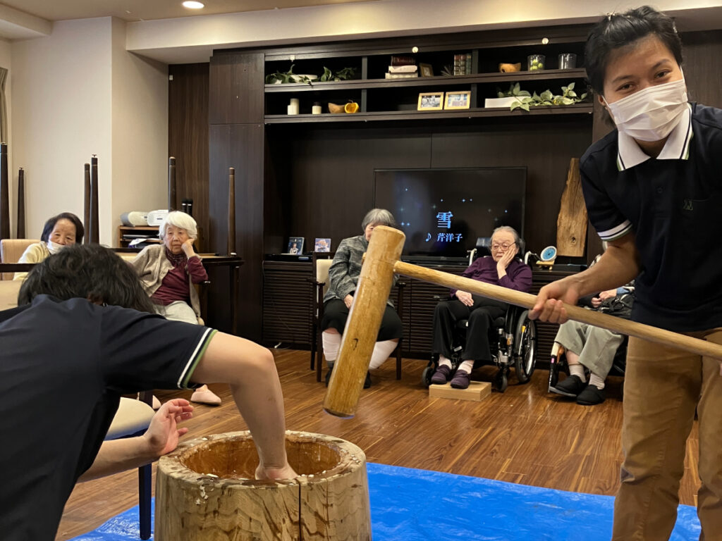 お正月準備　お餅つき