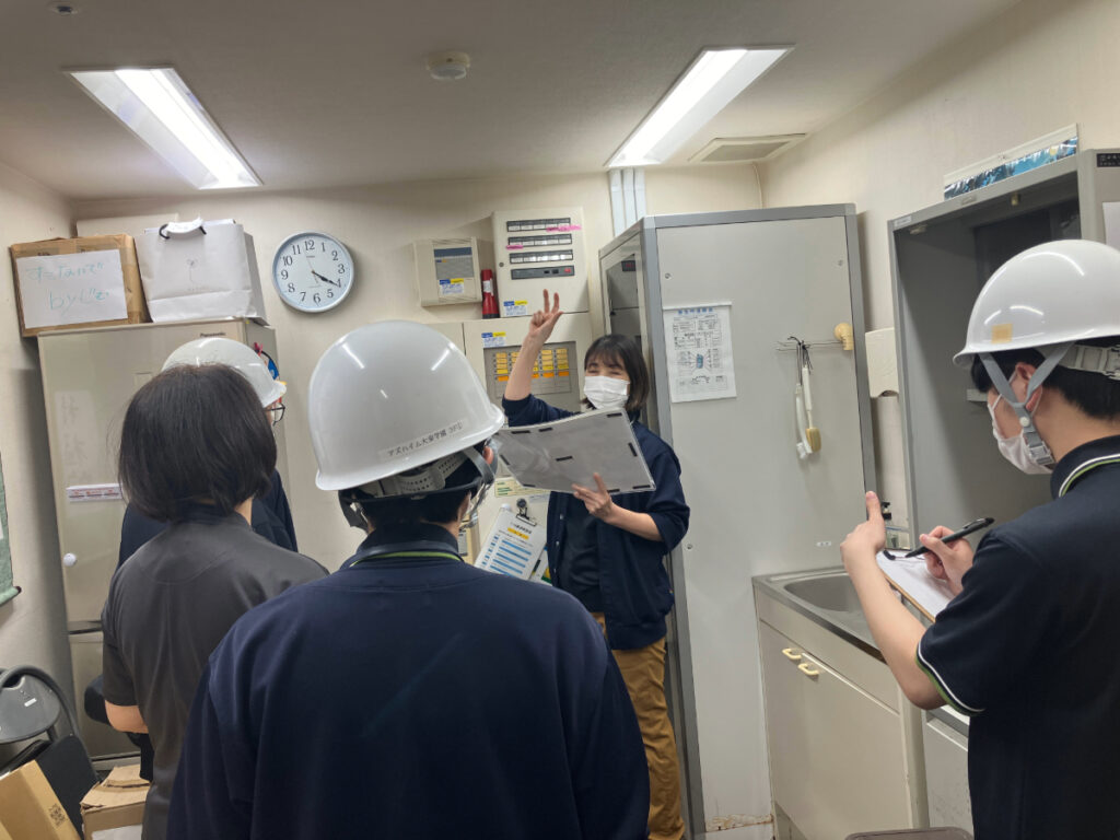 防災訓練で通報システムの確認