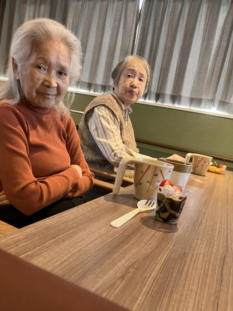 笑顔でカフェタイム