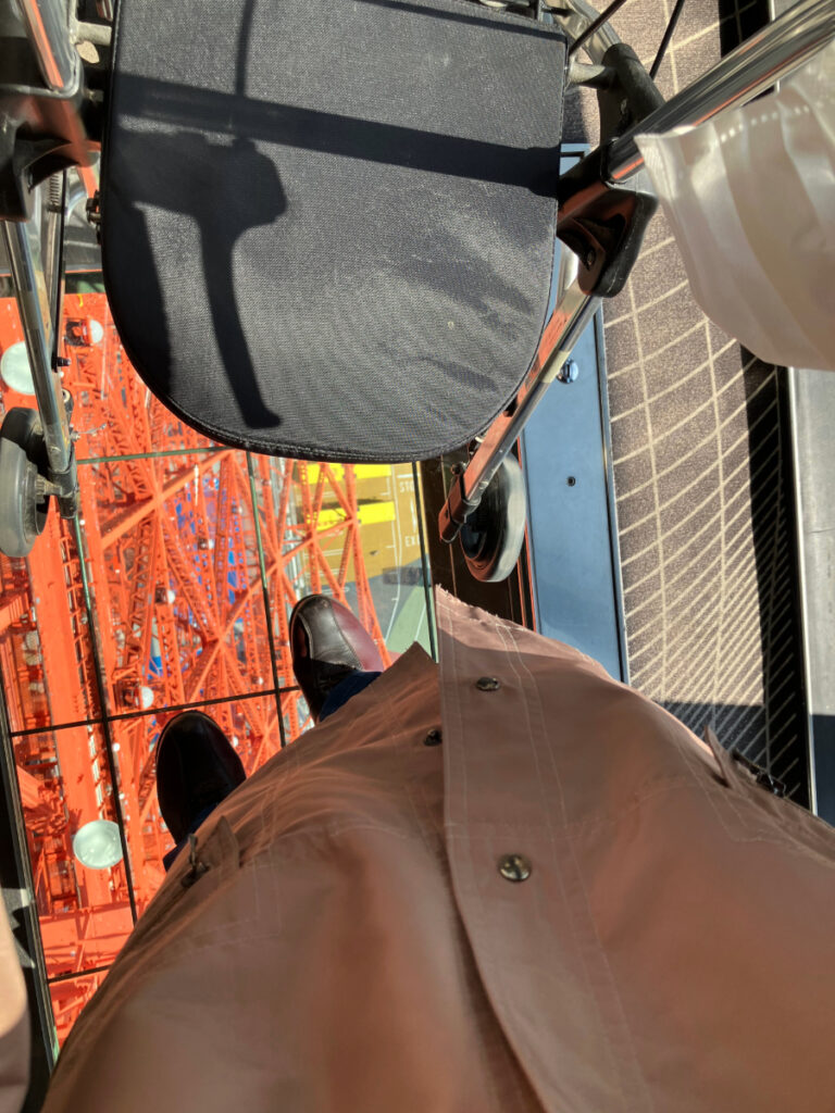 スカイウォークウィンドウ