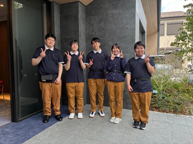 新卒スタッフ