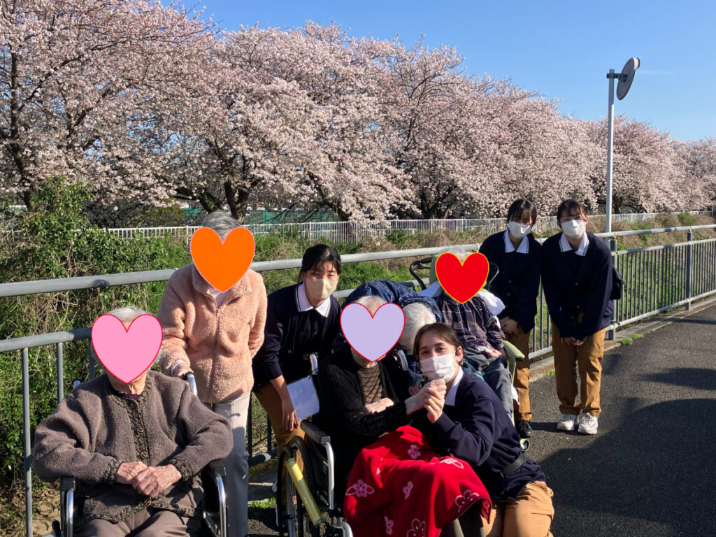 お花見集合写真