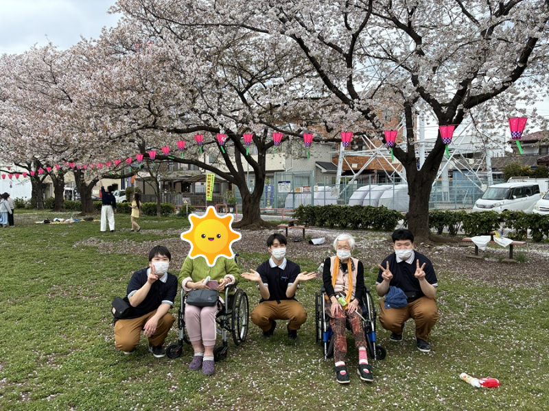お花見で記念撮影