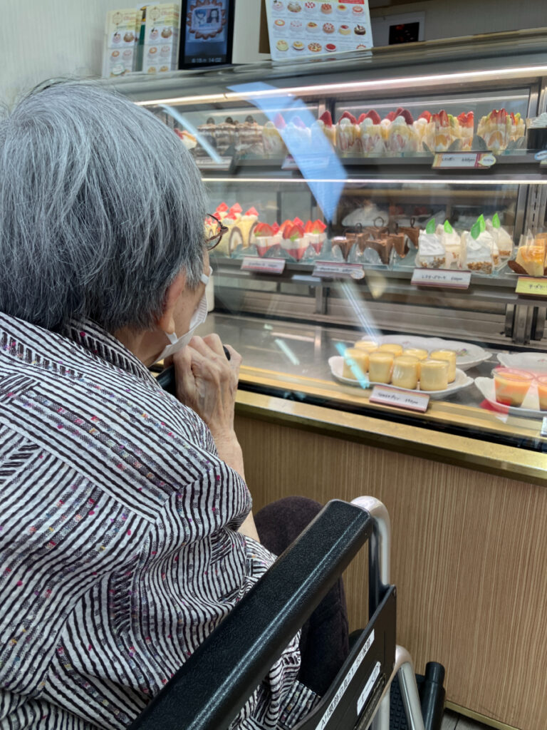 念願のケーキ選び