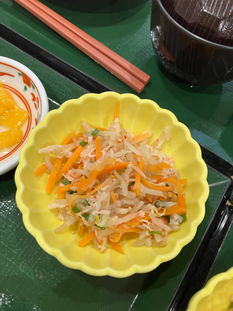もやしの和え物