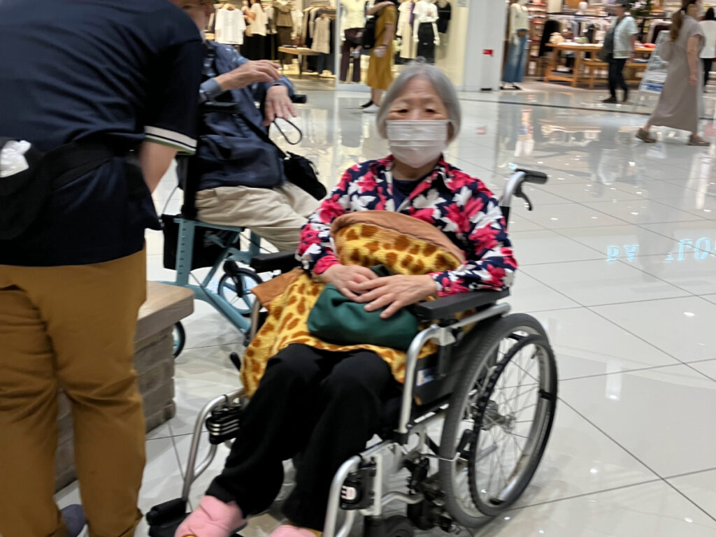 お買い物の合間に休憩